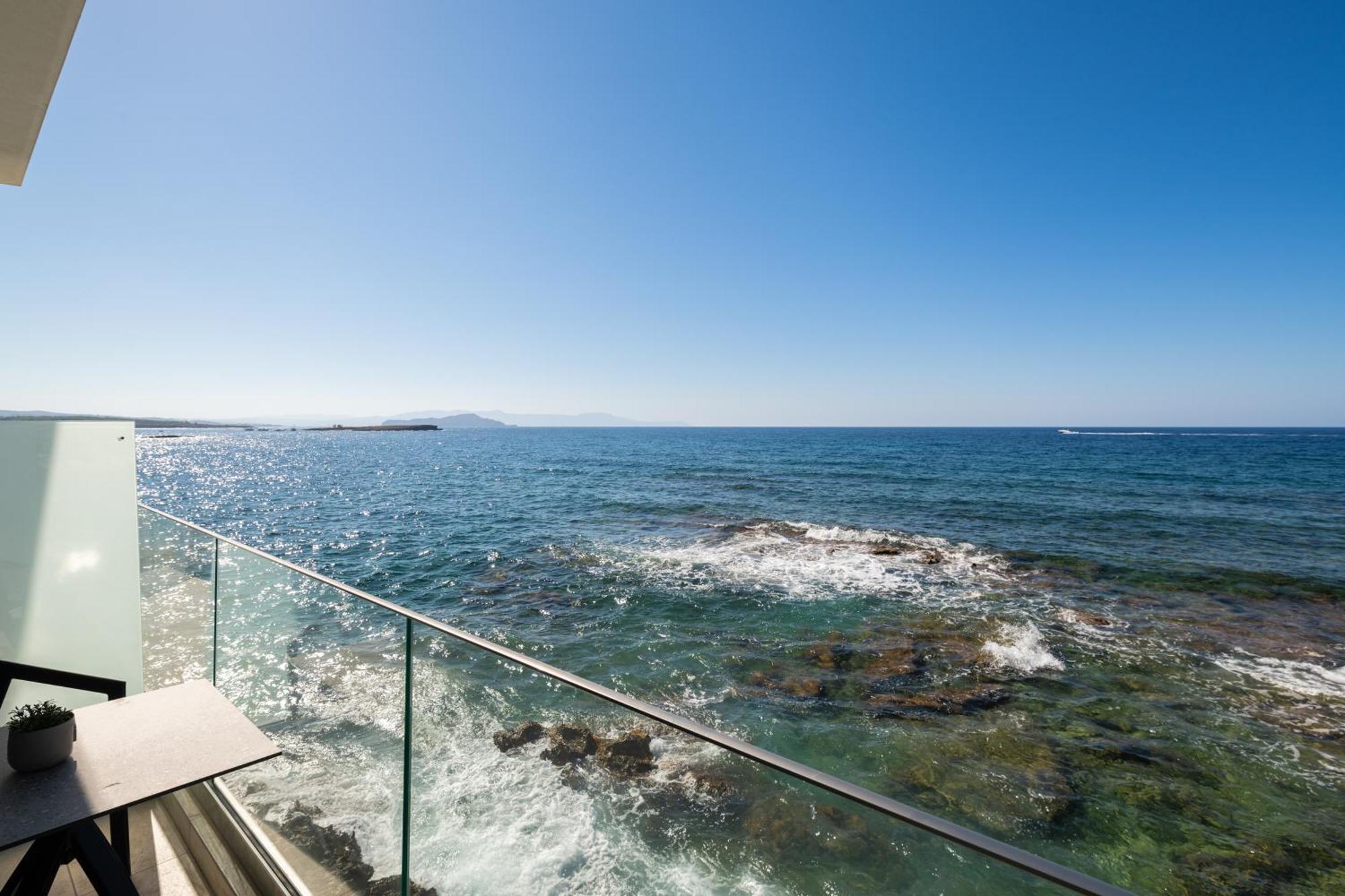 חאניה Elia Sea Suites מראה חיצוני תמונה