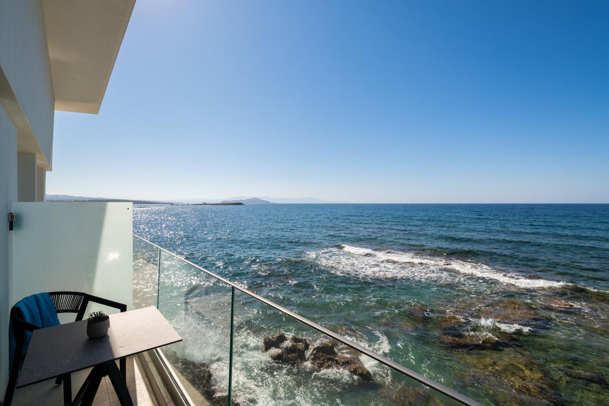 חאניה Elia Sea Suites מראה חיצוני תמונה